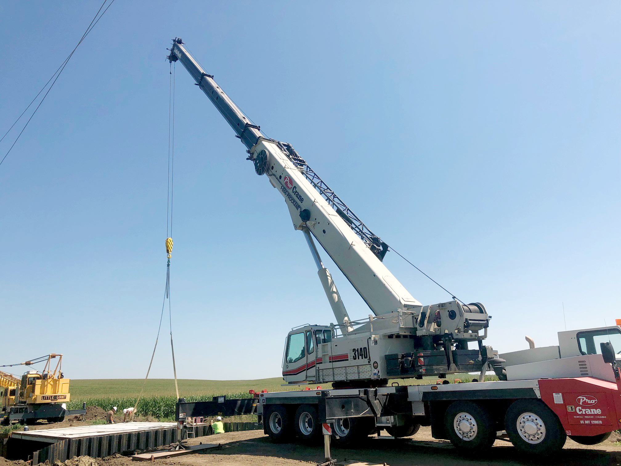 Pro Crane Assists in Knox County